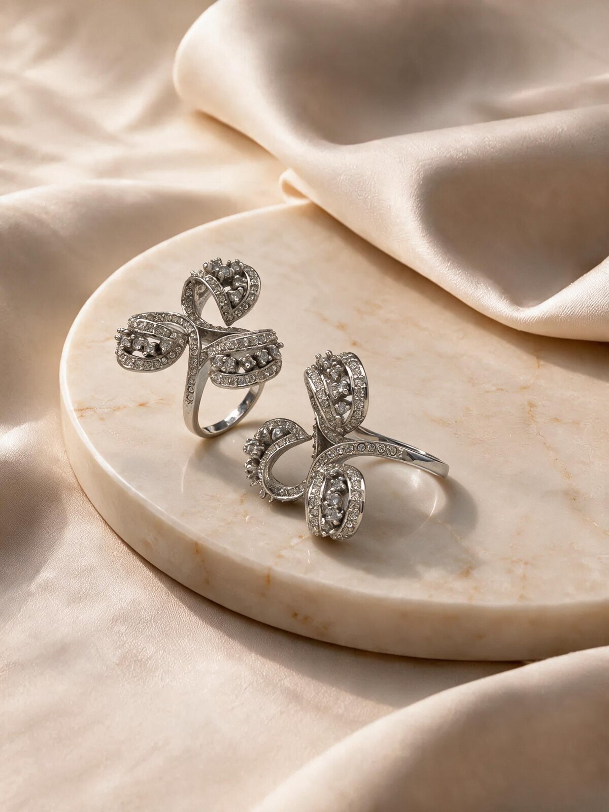 Swirl ring, No. 011 — Romae